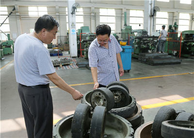 市科協領導到河北冀川實業總公司進行工作調研