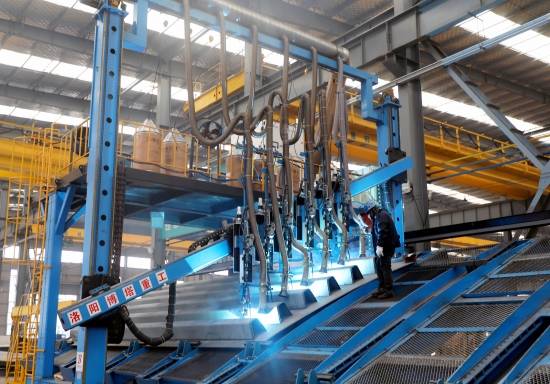 新春開新局 奮進正當時