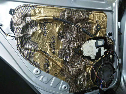 東營東駿汽車音響升級 高爾夫6 Autofun四門隔音體驗全解析